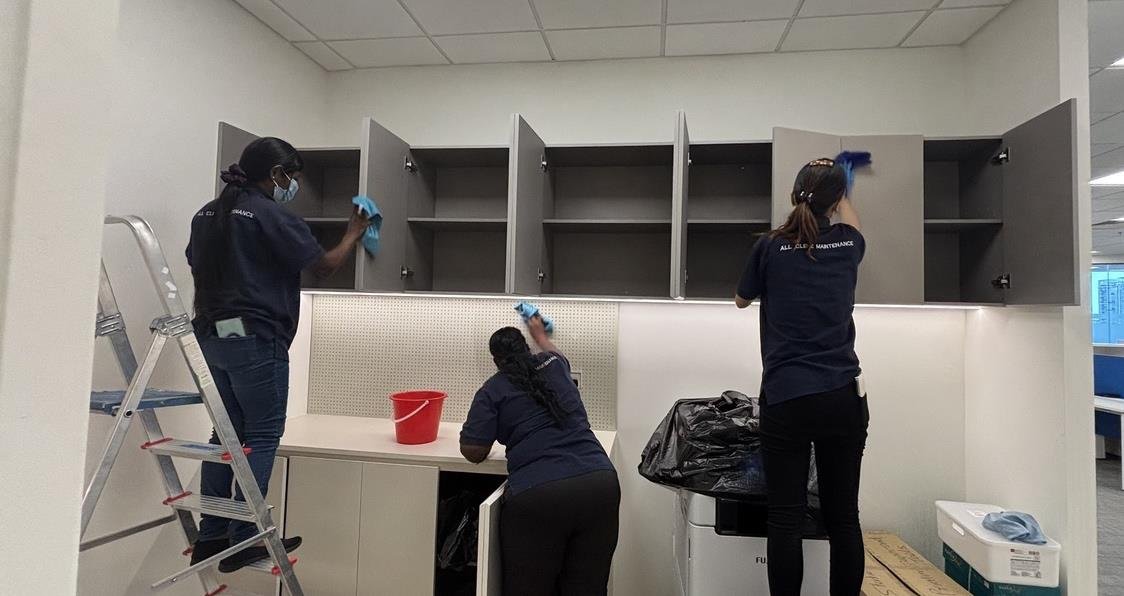 All Clenz Maintenance crew at work